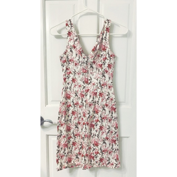 Vintage floral trilogy dress - Picture 3 of 5